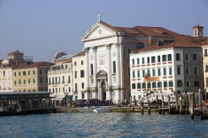 Stadtansichten vom Wasser aus 2